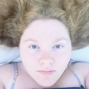 Meet your Posher, Michaela